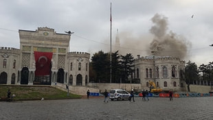 İstanbul Üniversitesinde yangın!