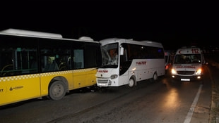 Atatürk Havalimanı servis aracı otobüse çarptı: 8 yaralı