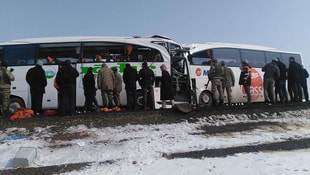 Iğdırda otobüsler çarpıştı: 8 ölü 26 yaralı