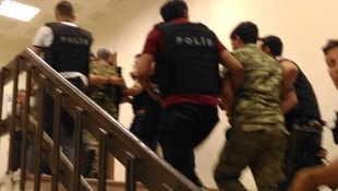 Gaziantepte askerlere FETÖ operasyonu: 21 gözaltı