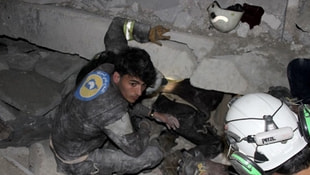 ABD Suriyede camiyi vurdu: 58 ölü