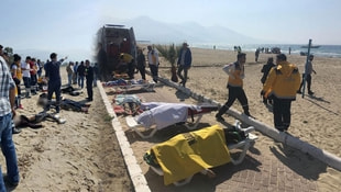 Kuşadasında mülteci botu battı: 11 ölü