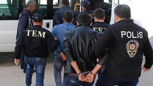 PKK üyeliğinden aranan 3 kişi Hakkaride yakalandı