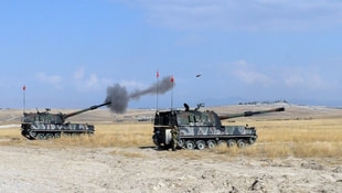 Türk askeri YPGyi topa tutu
