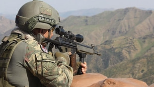 Tuncelide PKKnın bombacısı ölü ele geçirildi