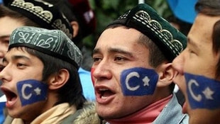 Çin, Uygur Türklerini ülkeye geri çağırıyor