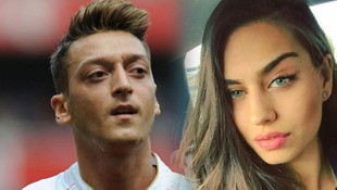 Kıskançlıkta son nokta: Amine istedi Mesut tek tek sildi!