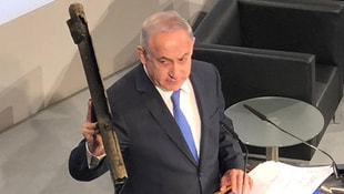 Netanyahu toplantıya böyle geldi... Gözdağı verdi
