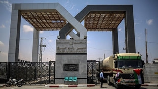 Refah sınır kapısı kapatıldı