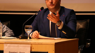 "17-25 Aralık Kumpası" Konferansı