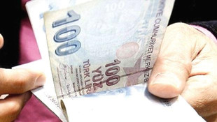 Emekliye 100 TL düzenlemesi kabul edildi
