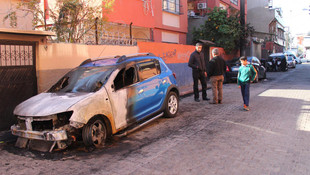 Adana'da 8 araç kundaklandı