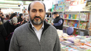 Almanya'da Türkçe Kitap ve Kültür Fuarı açıldı