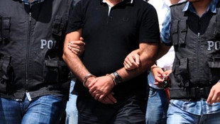 İzmirde iş adamlarına Paralel operasyonu