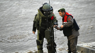 Ankara'da iki canlı bombanın yakalanması