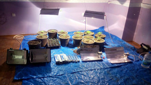 Antalya'da lüks villaya uyuşturucu operasyonu