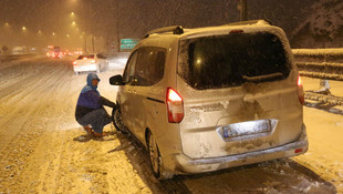 Bolu Dağı'nda TEM Otoyolu'nun Ankara yönü ulaşıma kapandı