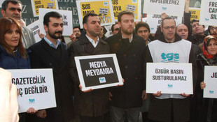 Can Dündar ve Erdem Gül'ün tutuklanması