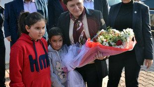 Çevre ve Şehircilik Bakanı Sarı Adana'da