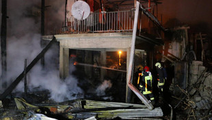 Denizli'de ev yangını