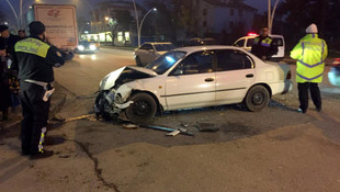 Düzce'de otomobil ile minibüs çarpıştı: 3 yaralı