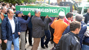 Emekli AA muhabiri Akduman, son yolculuğuna uğurlandı