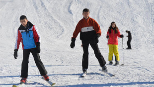 İki bin rakımlı yaylada kayak keyfi