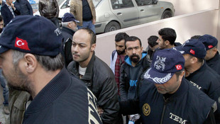 İzmir'deki terör operasyonu ve izinsiz gösteri