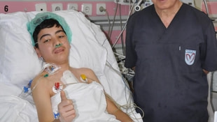 Kayseri'de 13 yaşındaki çocuğa koroner baypas ameliyatı