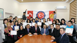 Kırgızistan’da Türkçe öğrencileri sertifika aldı