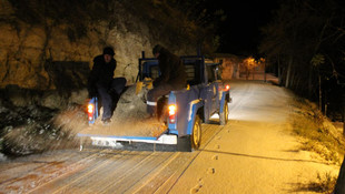 Manisa'da kar yağışı