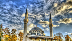 Kandil gecelerinde yapılması gereken ibadetler nelerdir? - Mevlid Kandili