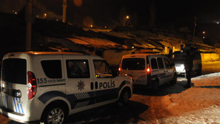 Oğlunu öldürüp babasının evine saklandı