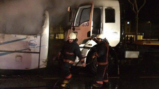 Park halindeki araçlara molotofkokteyl atıldı