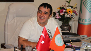 Randevuya geç kalan engelli genç makama rötarlı oturdu