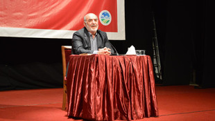 Sakarya'da "Türkiye Gündemi ve Güncel Meseleler Konferansı"