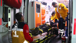 Şanlıurfa'da otomobil devrildi: 1'i ağır 4 yaralı