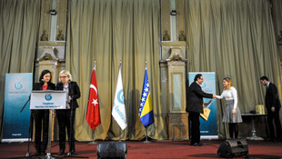 Saraybosna'da Türkçe öğrenenler sertifika aldı