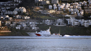 Sığınmacılardan geriye kalanlar objektiflere takıldı