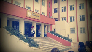 Şırnak'ta teröristler okul bastı