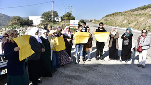 Trafik kazalarına tepki için yolu trafiğe kapattılar