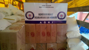 Tuz çuvalları arasında kaçak sigara sevkiyatı