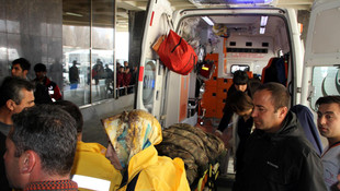 Van'da askeri araç devrildi: 7 yaralı