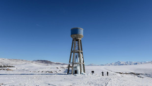 Van'da soğuk hava su deposunu patlattı