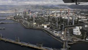 Yasa dışı ham petrolün Batman'da bir rafineriye ulaştığı iddiaları