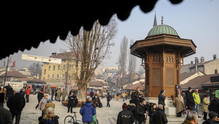 Yenilenen Başçarşı Meydanı açıldı