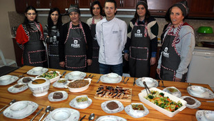 Yılbaşı yemeklerini kursta öğreniyorlar