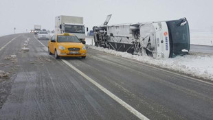 Kırşehirde ikinci otobüs kazası: 50 yaralı!