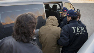 Ankara'da yakalanan iki canlı bomba zanlısı tutuklandı