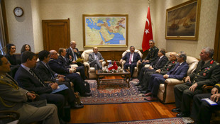 Bakan Yılmaz,  Le Drian ile görüştü